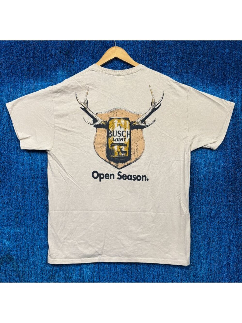 Busch Light Open Season Beer Game Hunting Trophy Baggy Tee L